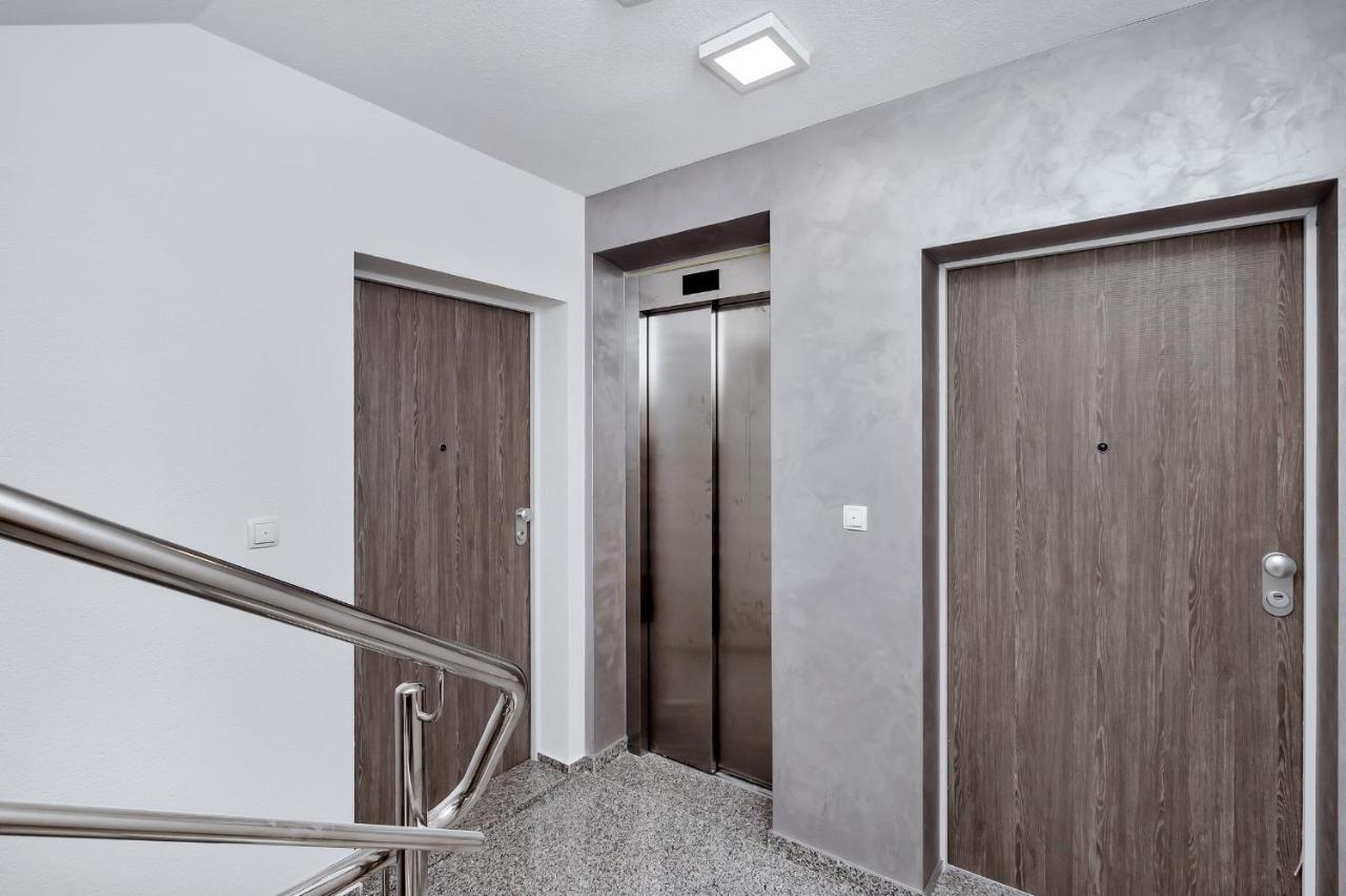 Luxury Apartment Sidro With Free Beach Parking 马卡尔斯卡 外观 照片