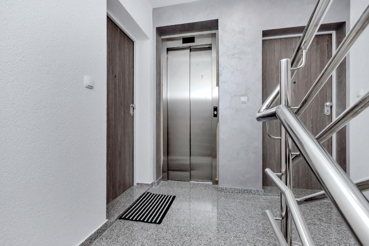 Luxury Apartment Sidro With Free Beach Parking 马卡尔斯卡 外观 照片